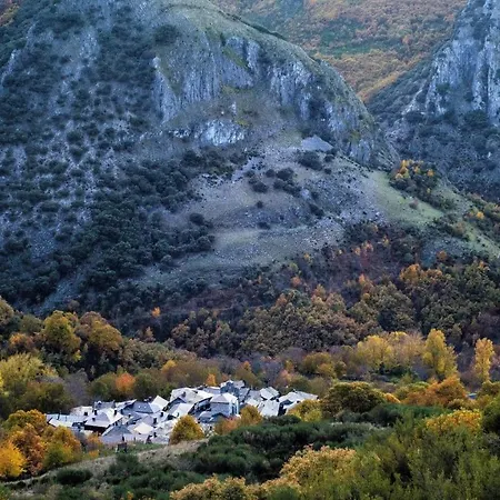 Fogar Mozarabe - En Penalba De Santiago, Valle Del Silencio * Peñalba de Santiago
